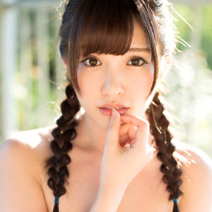 橋本ありな