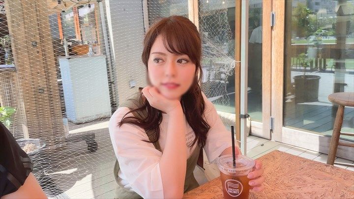 清楚系幹砲社团妹20歳。发育的H罩杯胸部猛烈强迫口交落涙。胸部摇晃连续中出调教