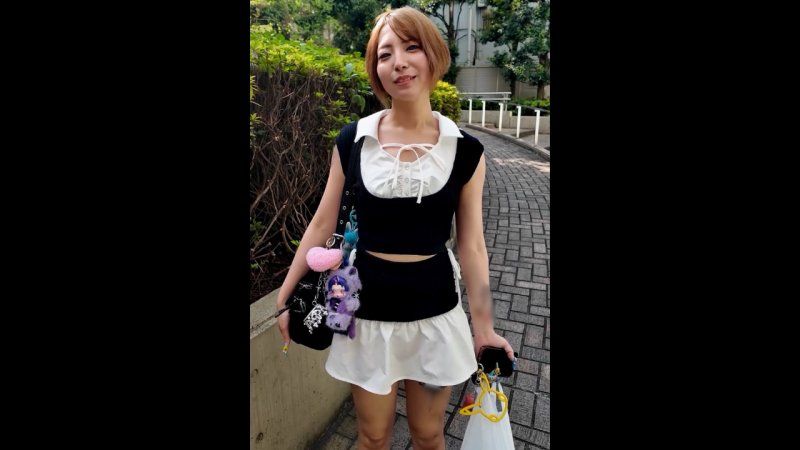 [Uganki ◯ Sato-like slender waist beauty‼︎] A blonde boyish beauty was heartbroken because she just broke up with her boyfriend,so I gave her continuous creampies.
