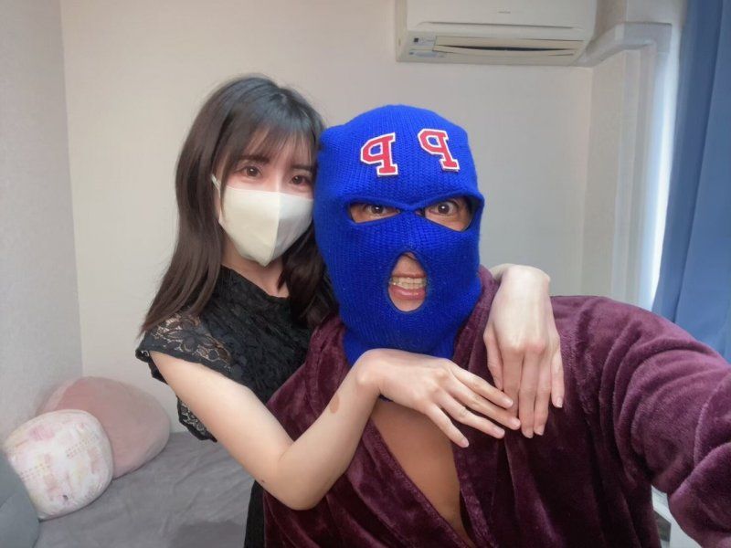 超超淫乱潮吹偶像！ 苗条身躯絶顶潮喷连射！【芽衣(22)】
