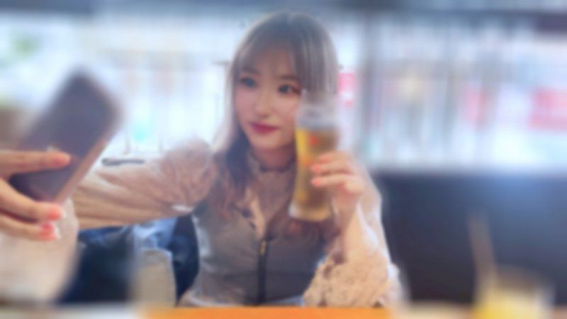 ”那个”人气女性游戏配信者 SNS全删除后本人出演。背叛粉丝的无套中出摄影　初次投稿稀有影像。