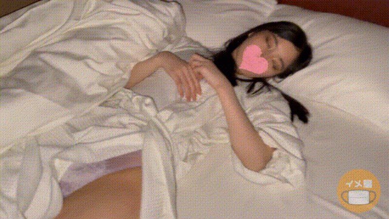 书局工作的女**大学生和她做到早上中出SEX了