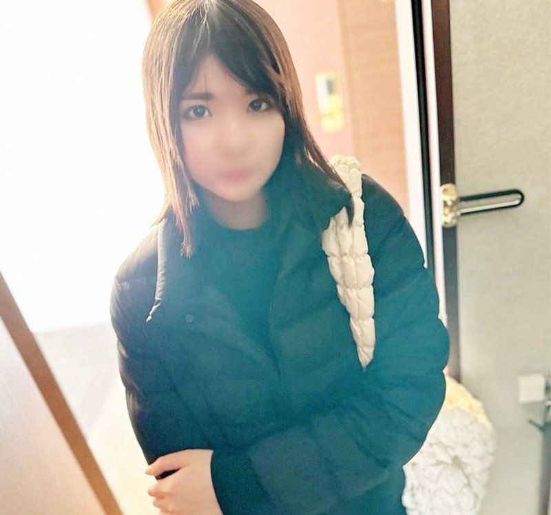 【完全无码】真面目又开朗的前学生会会长，脱下内裤后，超刚毛超出预期！「不要看，好害羞喔♡」亲热中出SEX，浓稠的奶水滴落一地♥