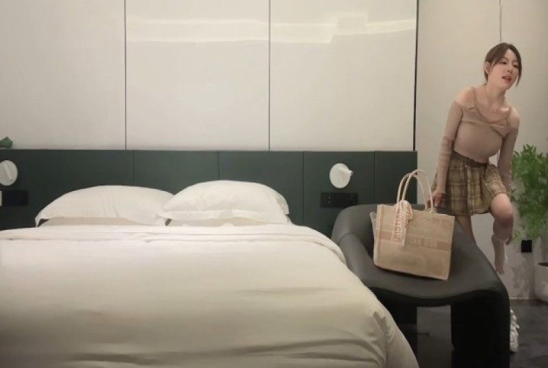 杏吧傳媒 極品大奶妹子嗲嗲哥哥叫個不停