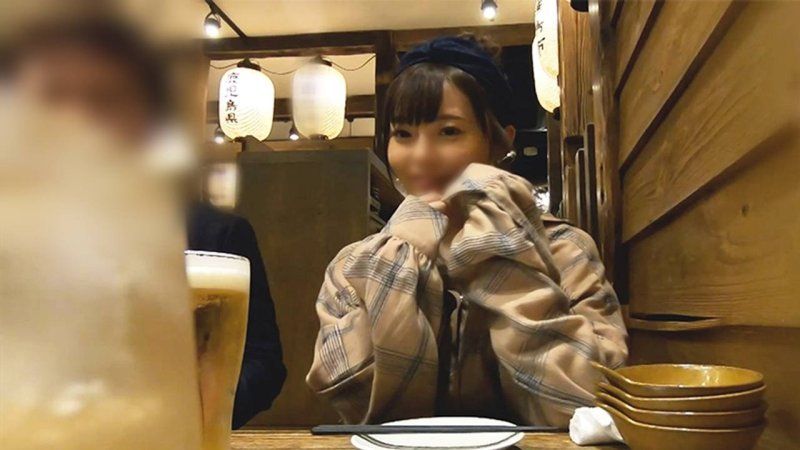 背负着大人样子的爱逞强大学生 为了学费哭着努力地搭讪 绅士的巨根刺入纤细的身体