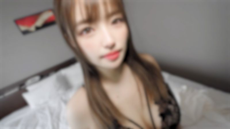 「选美出身 巨乳网红」初脱衣本人出演。歷史上第一部也是最后一部的性行为中出拍摄。