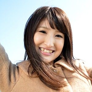 紧贴素人 咲