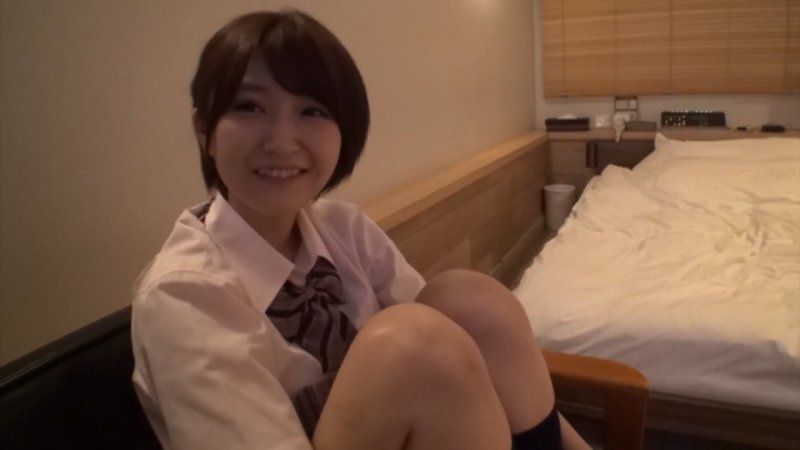 【个人拍摄・素人・制服・中出】因为无法忍受早洩男友，天使般的恶魔用电动按摩棒呻吟♡