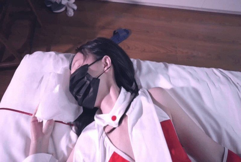 杏吧传媒 内射黑丝白虎骚母狗女大学生兼职女僕