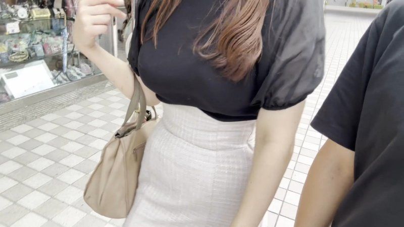 住在练马区的经产妇人妻！无法忍受与丈夫冷淡的关係,透过大量中出外遇让身心都大满足的愉悦影像♡