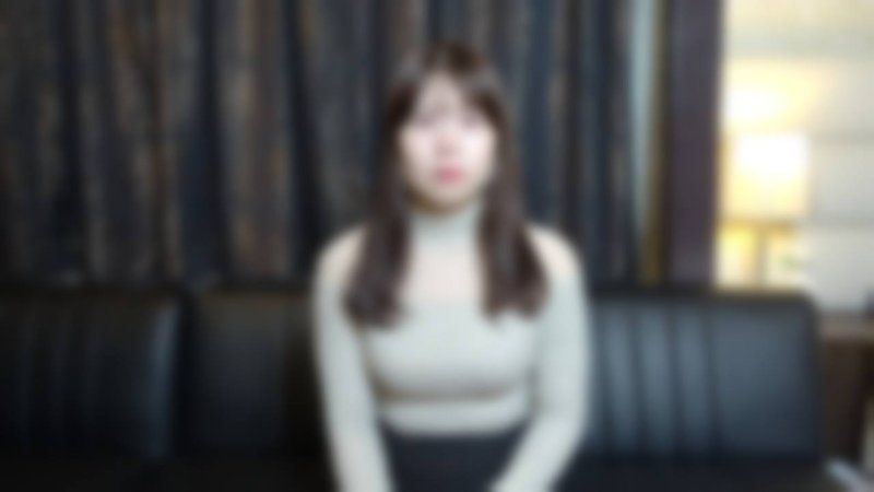 【私拍/素人】（正片露脸）30岁的娜酱。平时是经理人，晚上会释放工作压力。能射进她那剃光的漂亮小穴裡，我太开心了。