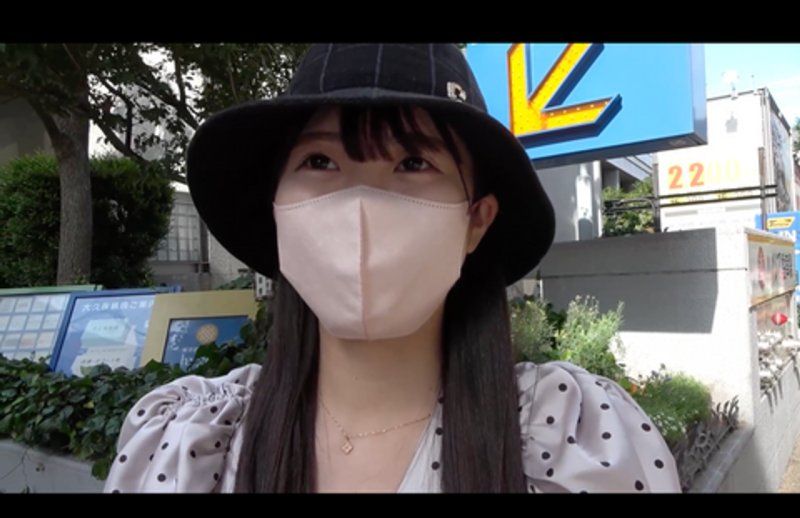 明里酱事在话题公园的站壁妹？！虽然很辛苦，但还是努力了！