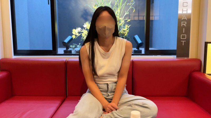 【终于见纳】黑髮美人的公司员工24岁。被知道弱点的她全身大汗，被肉棒高潮不已→大量中出