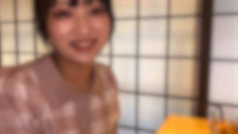 以3天限定价格公开和那裡大受好评的SSS级美女酱的内射影片。如果变成最后的话很抱歉