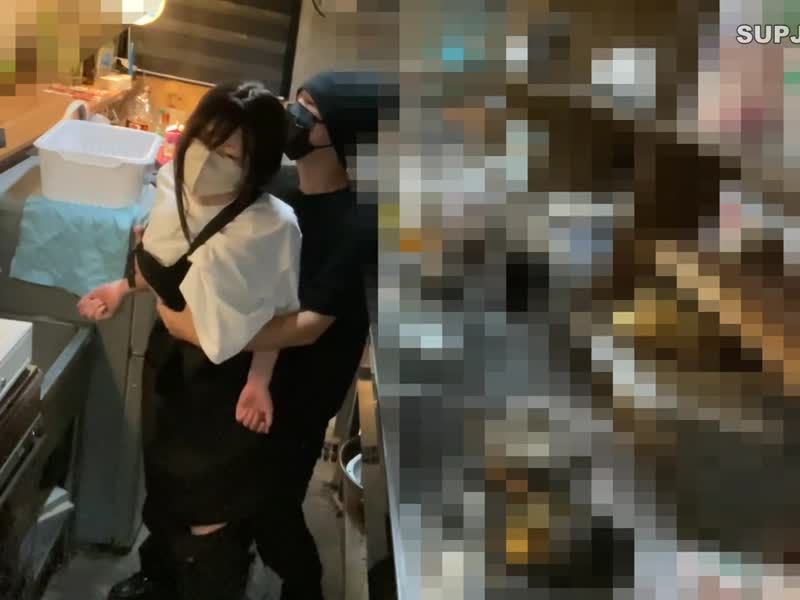 【个人拍摄】没想到会在介绍的工作地方被要求情色自拍