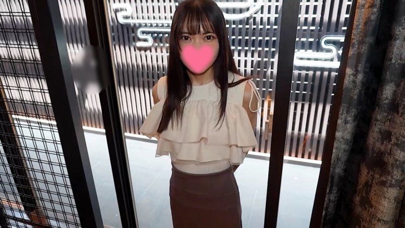 【神级腹肌！】田径女大生的爆肌腹肌、最棒的腰身让她高潮不断的大量中出PLAY