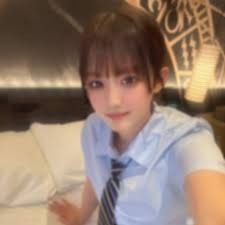 冲击的18岁！！在地方活动模特儿后，以K-POP偶像为目标的美女芹酱！！是奇蹟般的情色自拍