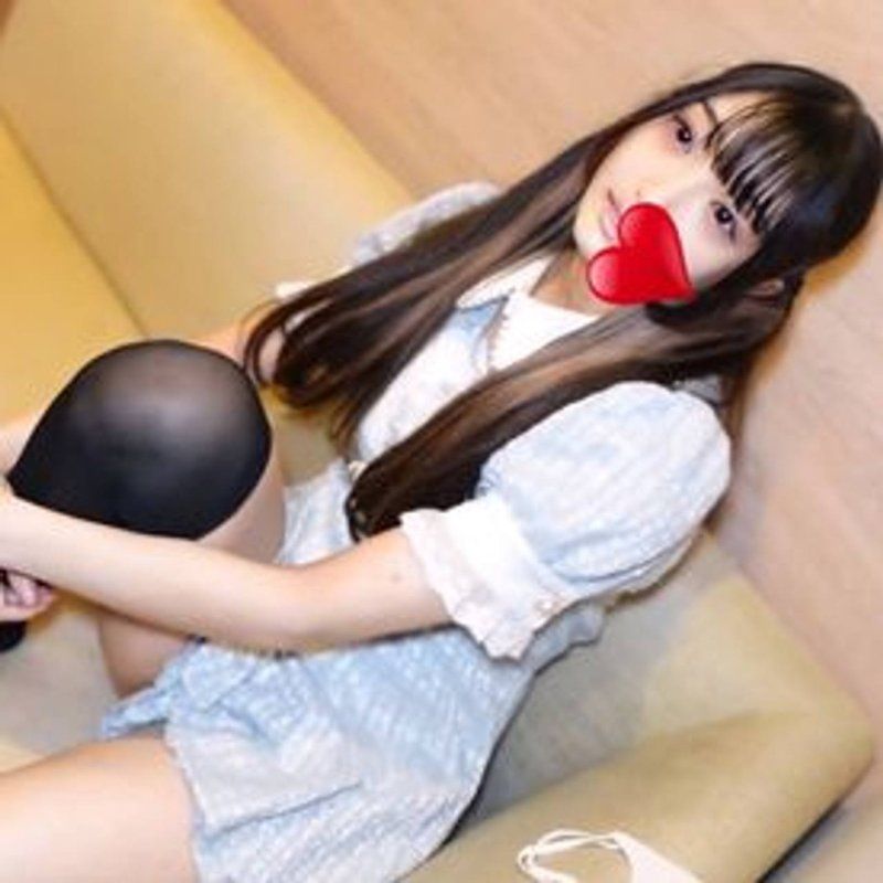 "只有890点" "完全露脸" 你要走了吗？我想再待一会！想和你在一起！理科女大学生今天也明天都有空，希望下次能再来～感到寂寞时就不自觉地说出心裡的声音的坦率年轻女子。