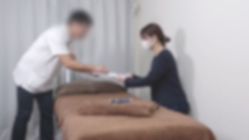 ♡到12/3为止半价！【无码/半生】非常干净又清爽，身材和肌肤都很棒的单身辣妹又来了 为了舒缓淋巴阻塞而来