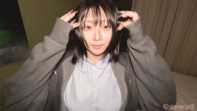 【I罩杯神乳鲍伯】「因为胸部太大，所以一直让它看起来比较小…」原本就对巨乳有自卑情结的她，展现出爆乳，高潮不断