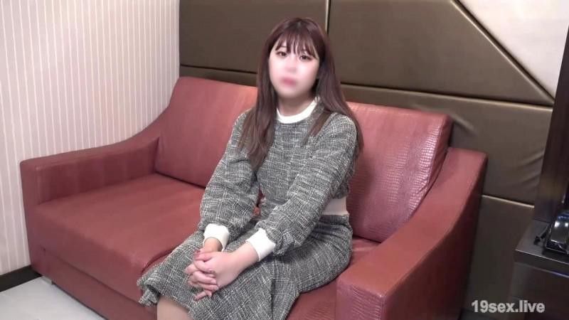 对想逃避还款的白皙肉感巨尻20岁女子进行中出制裁。