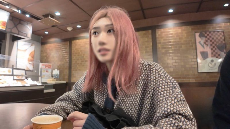 来东京上学的「雏酱」，她为了学习美容而一个人来到东京