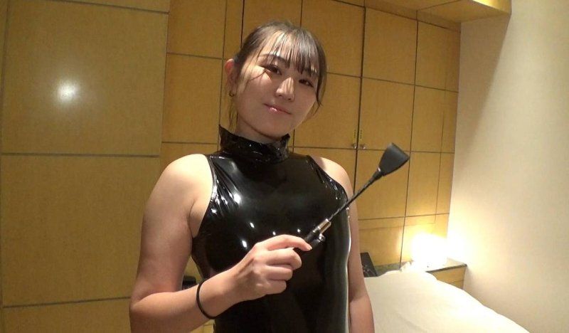 虽然天真，但有S的素质 令人期待的模特儿「责骂M男很开心」