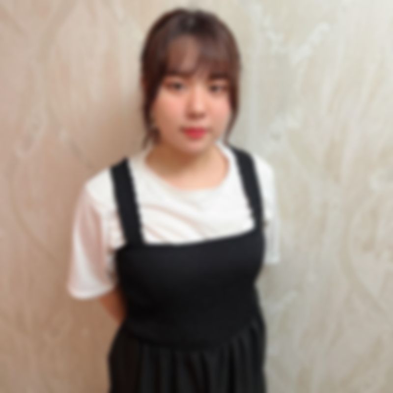 18歳排球队妹子的胸部