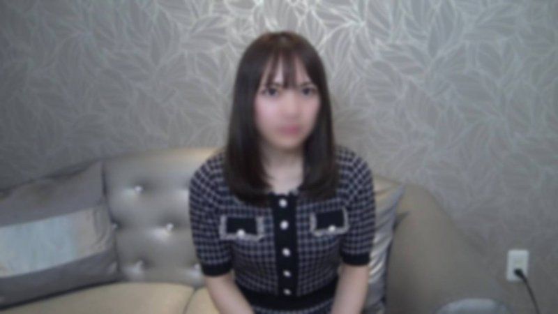 【实录】工作压力让她爆发，高潮到极限。在排卵日，白皙美乳的冷酷美女决定拍摄真实性爱
