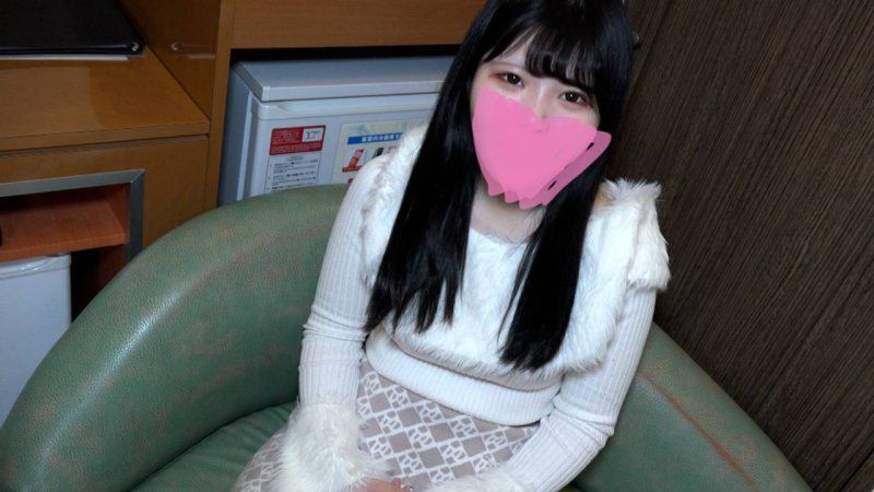♀163 20岁的大学SAY!进行半外射半中出！20岁进入大人世界，那种雀跃的感觉让人怀念
