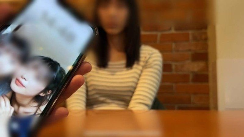 那个美女单亲妈妈。因为生活困苦而借钱…产后第一次被陌生肉棒抽插高潮中出