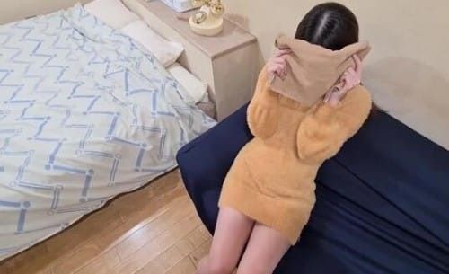 SSS级 / 比情人更想娶的老婆，No.1 对治癒系美女进行怀孕中出！！！