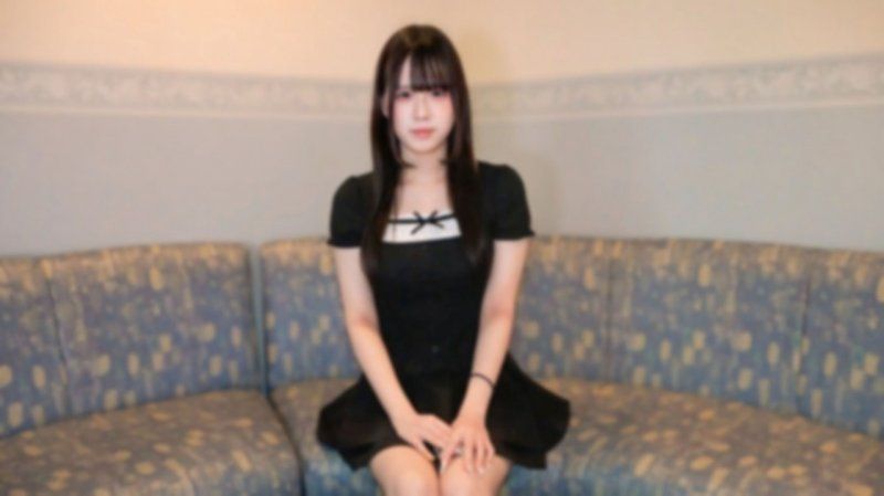 【无码】地雷系？身高173cm，F罩杯美乳！腿也很长，是个身材超棒的美腿妹！白皙美肌也很棒⤴天真烂漫的性格，会认真地做你说的事情的顺从女性！吞精 手撸 中出 ※特典高画质