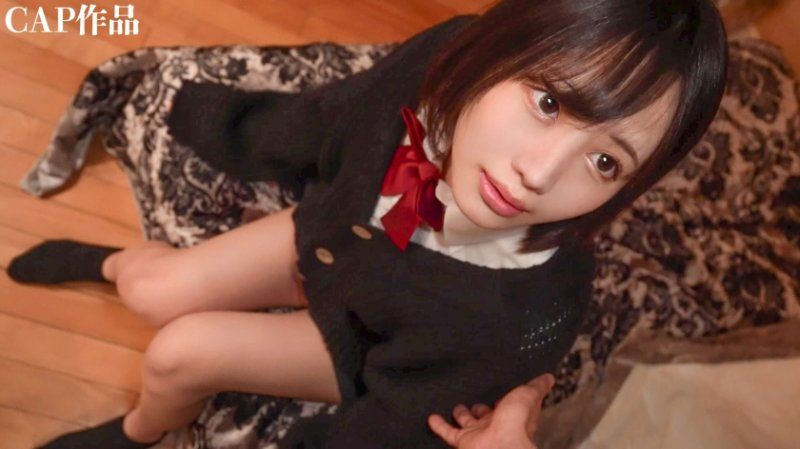 清楚系婊子播种！！一边现出高潮脸蛋一边连续绝顶对笨蛋小穴无套中出