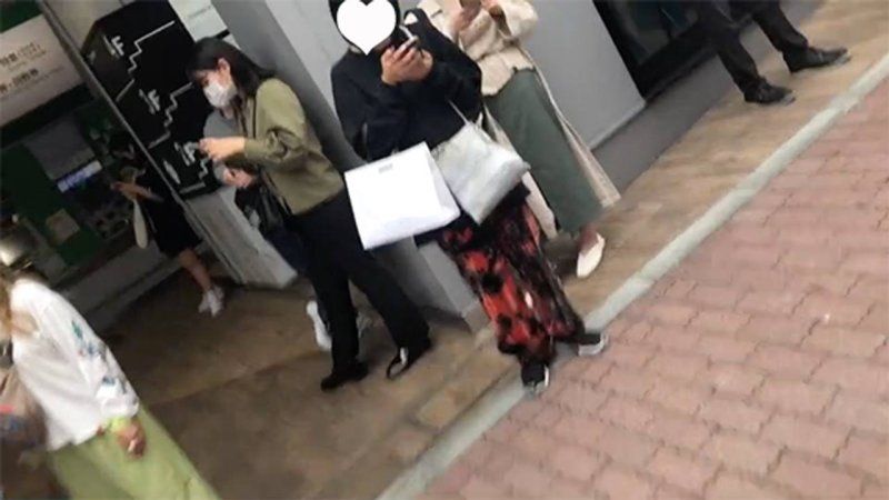 小百合19岁・颜射_1。明明是酷酷型，笑容却可爱到爆的小松菜奈系黑髮妹说着「请让我看看被颜射的样子」，然后被颜射的始末（046）