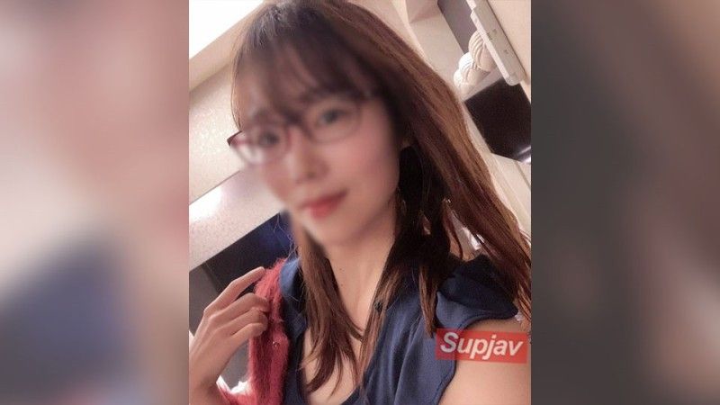 与前来面试的性感女女，进行性爱影片培训