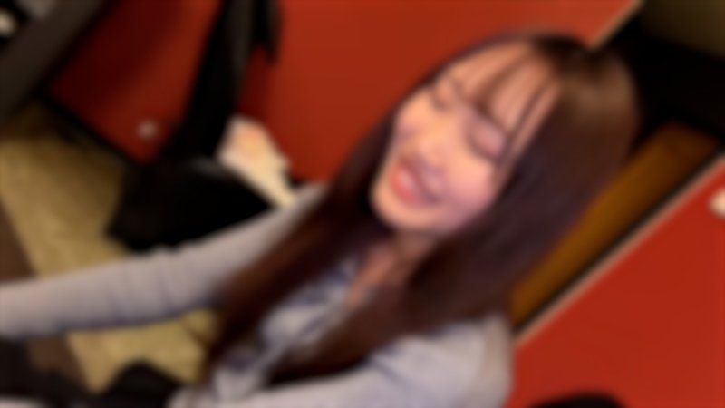 【完全露脸】再次遇见美女，她只会说「啊啊・・・///爽翻天！！！♡♡♡」，结果她崩溃了，我就像对待自慰用品一样对待她，随意地在她体内射精。