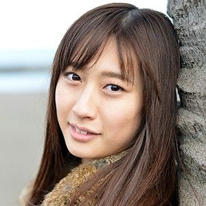 紧贴素人 佐仓