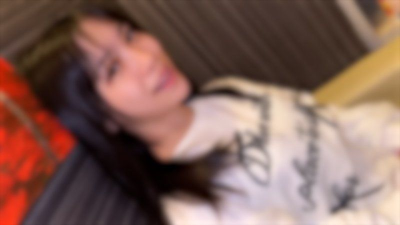 用「对不起…///♡♡」高潮到不行，对有男友的纤细爆乳美女用各种方式攻势，就算她说不行也不停的SEX，直到她空空如也为止，注入特浓乳液