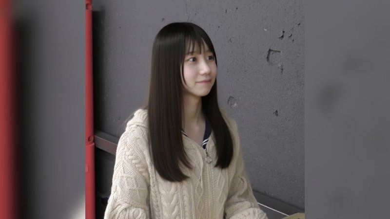 『先到先得』和纯朴的性格的茉莉奈酱，从游戏中心回来后无套中出的SEX