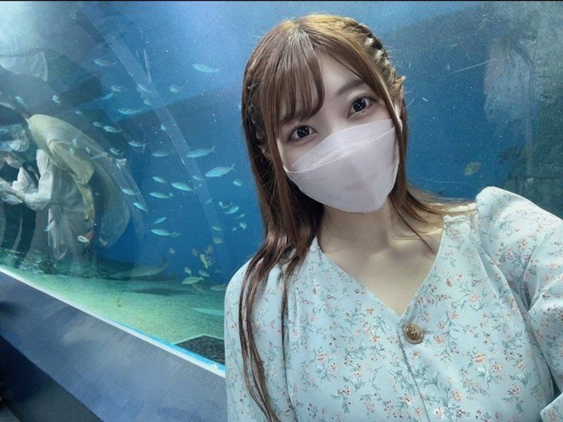 【G罩杯美女】和真衣酱的朋友芽衣酱去水族馆约会！约会后立刻无套中出！