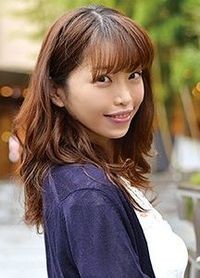 関彩华
